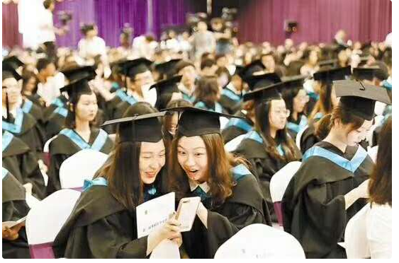 香港城市大學研究生申請條件及學費（香港城市大學研究生好申請嗎）